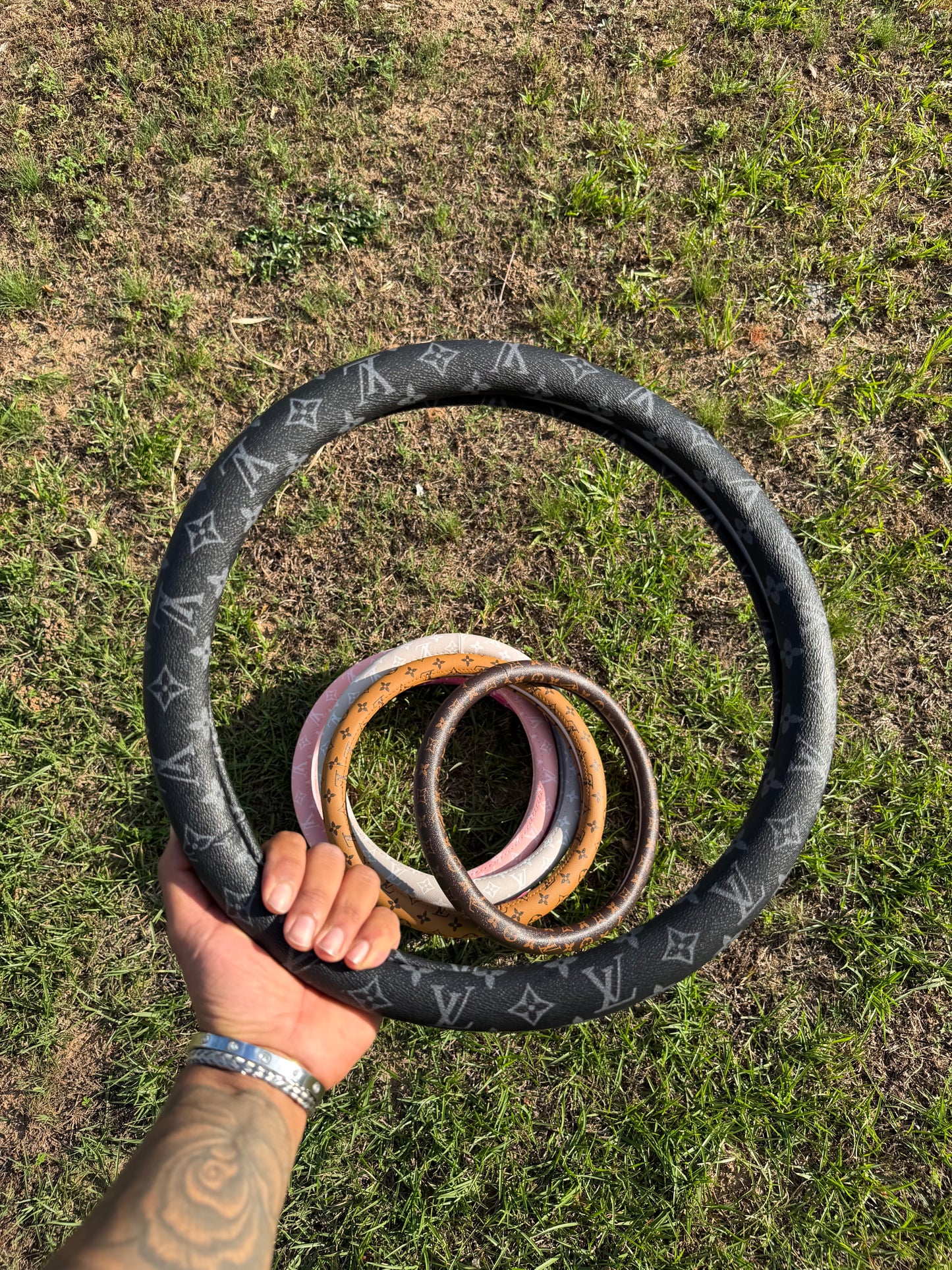 LV Steering Wheel Covers